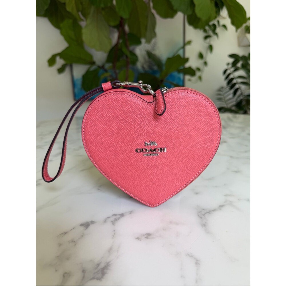 Coach Heart Wristlet F39957 Coral Pink Leather
